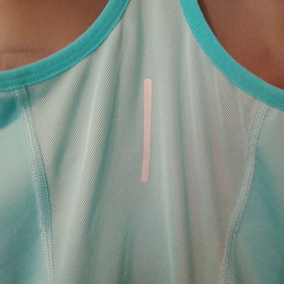 2 Nike dri-fit tank tops. Small w/ built in support bras. - Picture 14 of 16